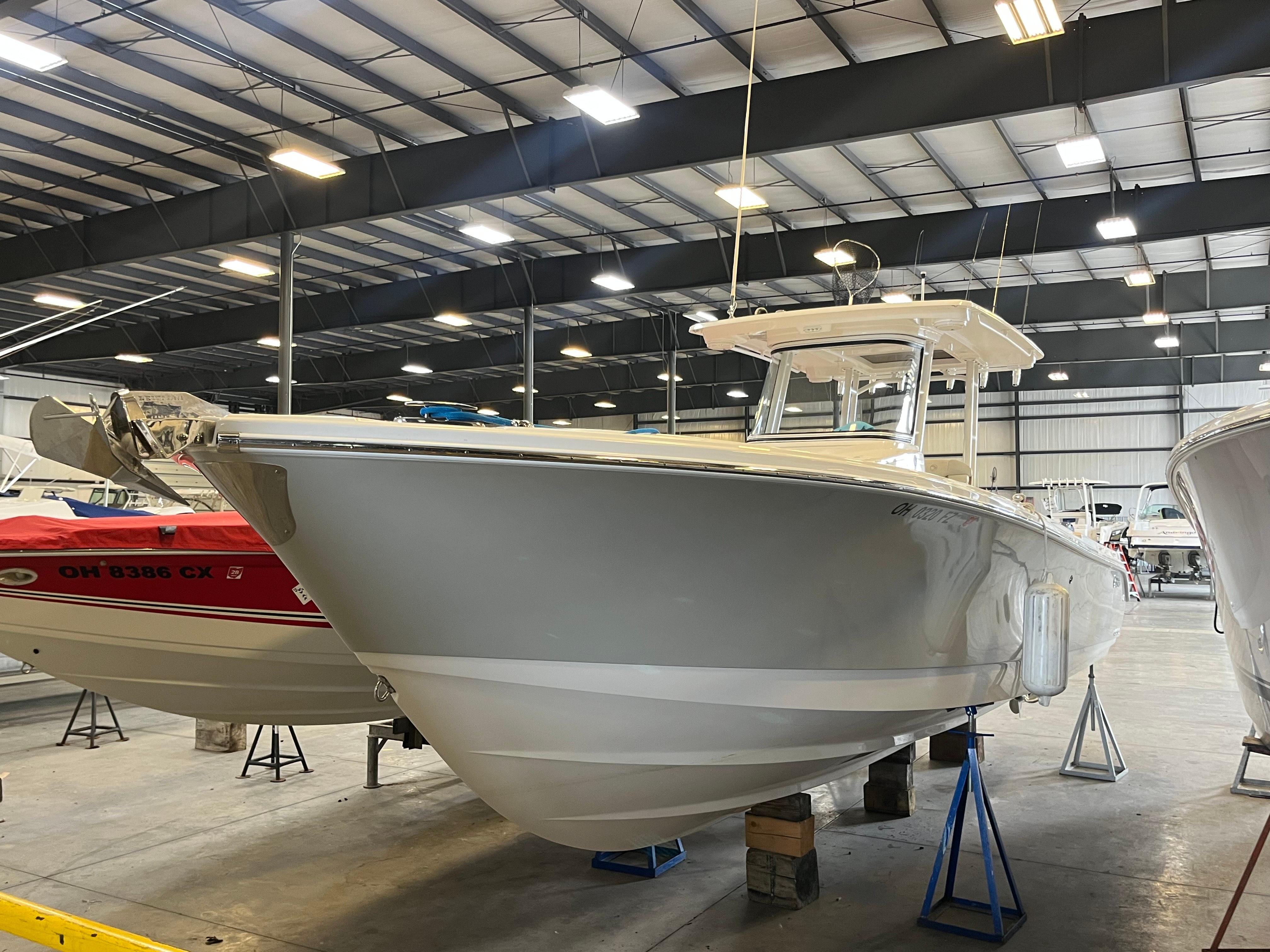 2020 Edgewater 320CC