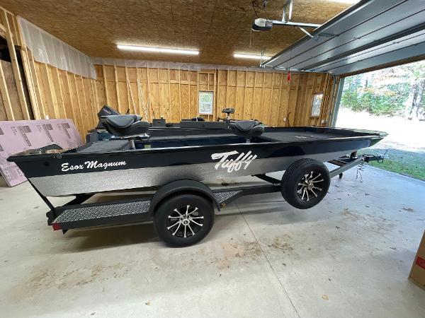2025 Tuffy Essox Magnum