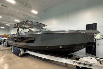 2023 Aviara AV32
