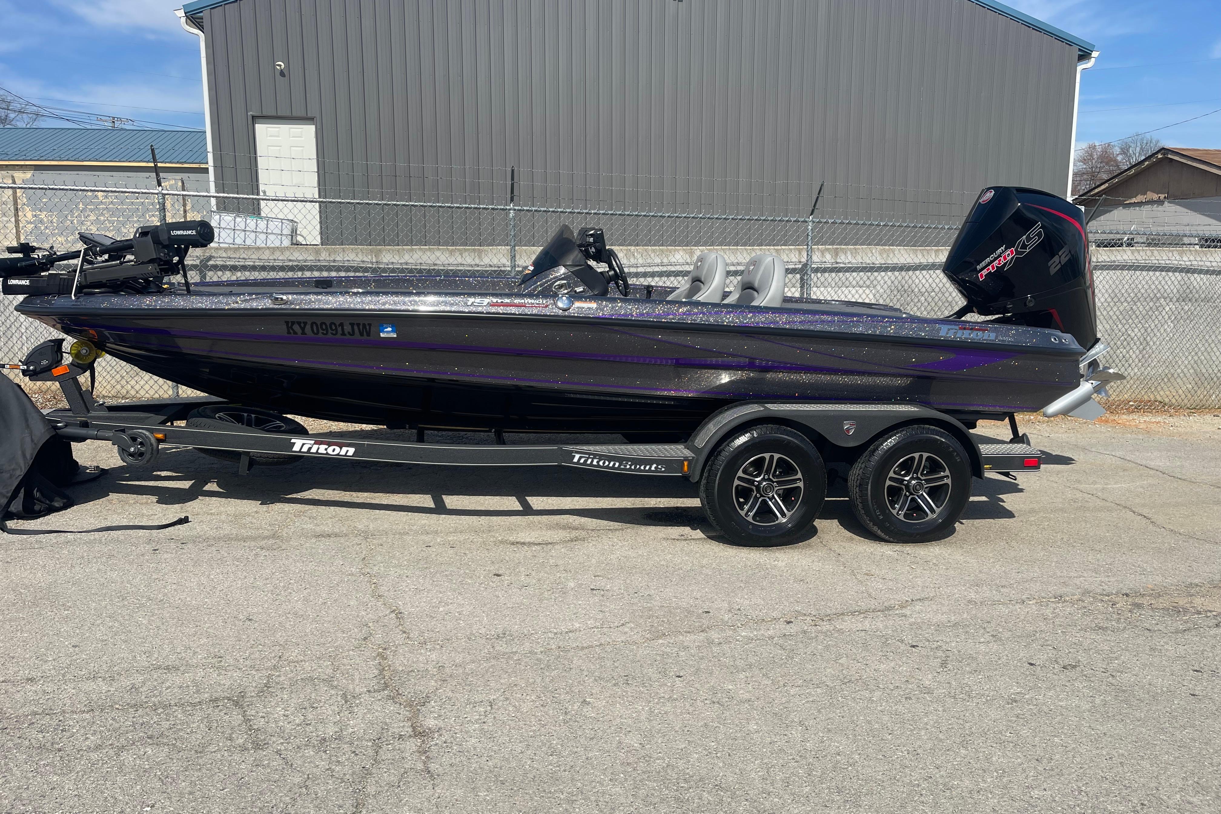 2023 Triton 19 TrX Patriot