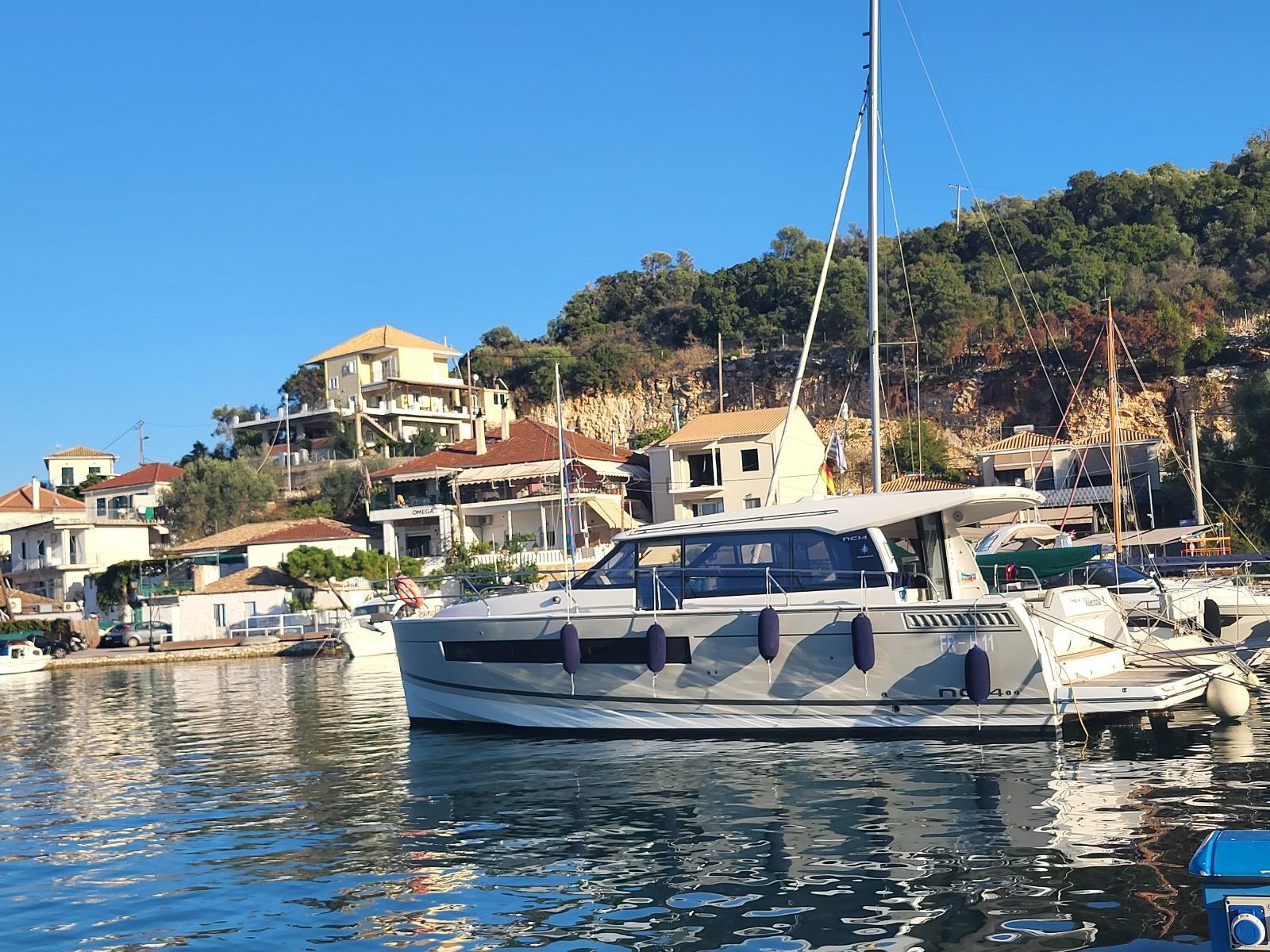 2017 Jeanneau NC 14