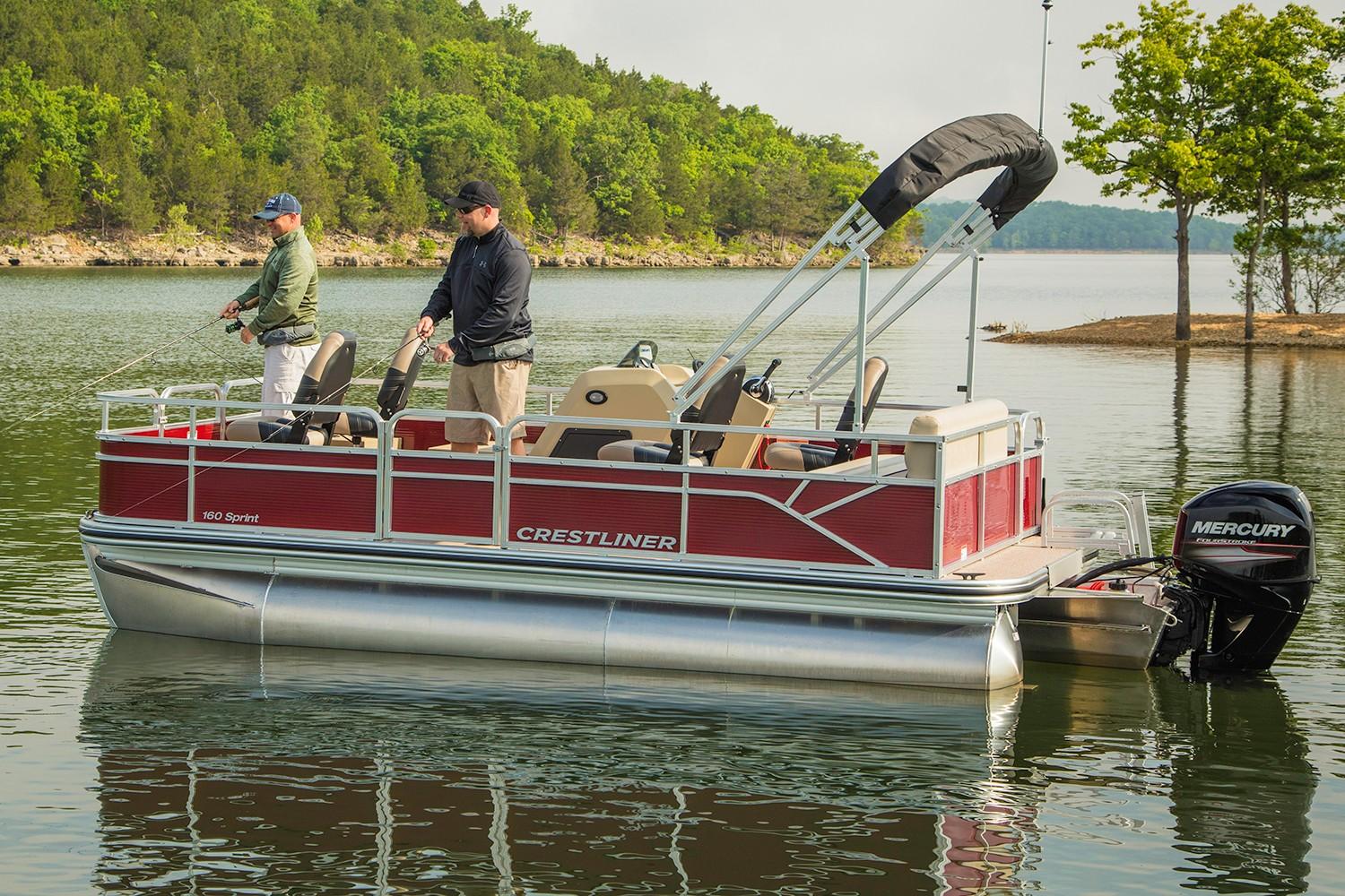 Crestliner Boat image