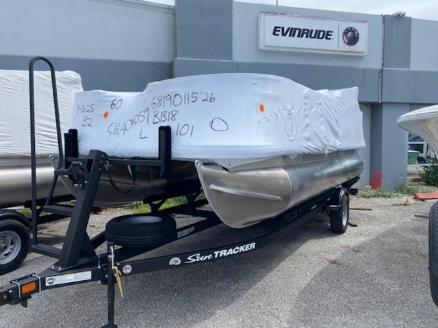 2026 Sun Tracker Bass Buggy 18 DLX