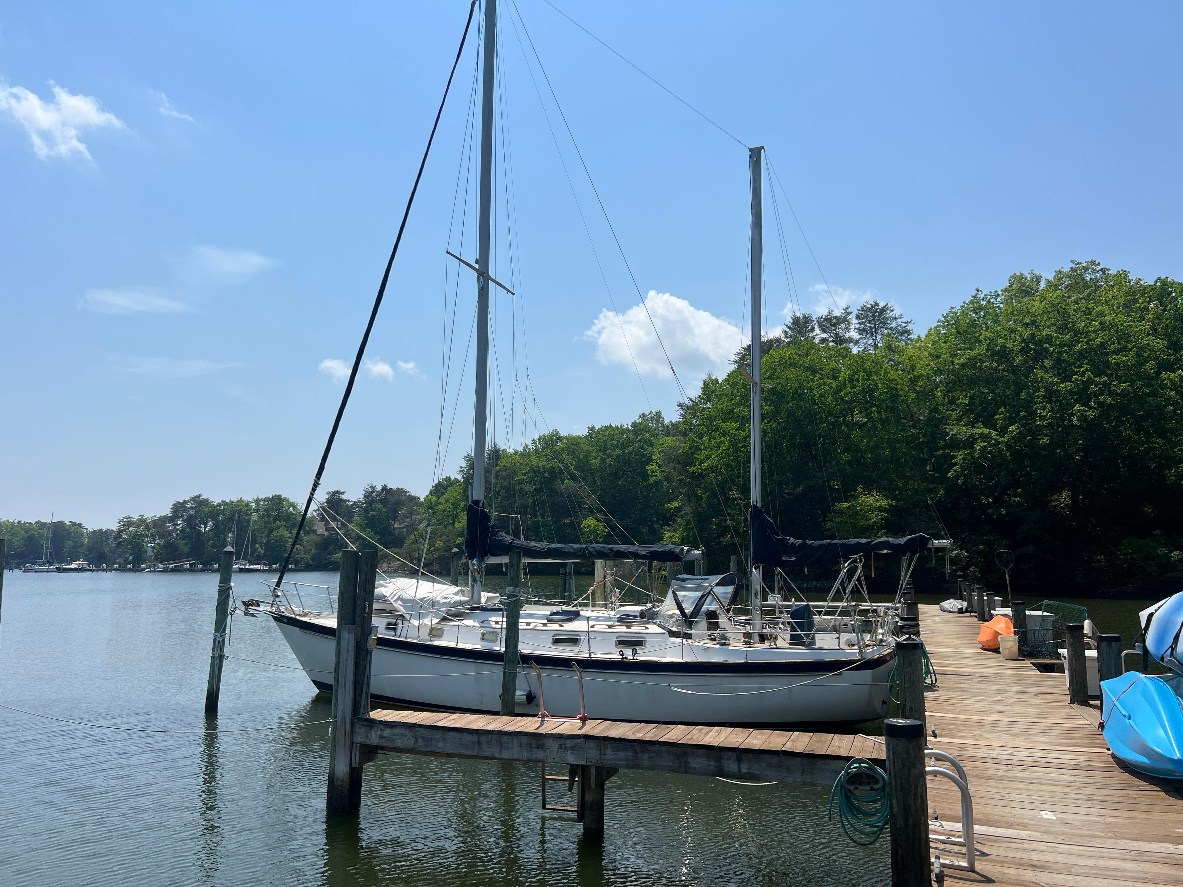 1979 Pearson 424