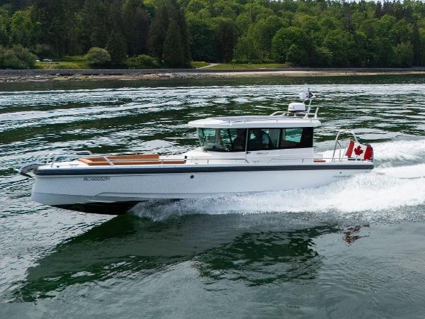2019 Axopar 28 CABIN