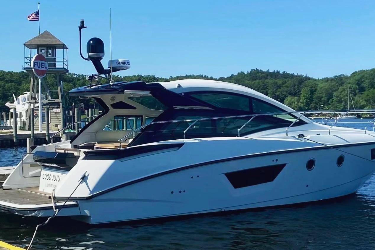 2016 Beneteau Gran Turismo 40