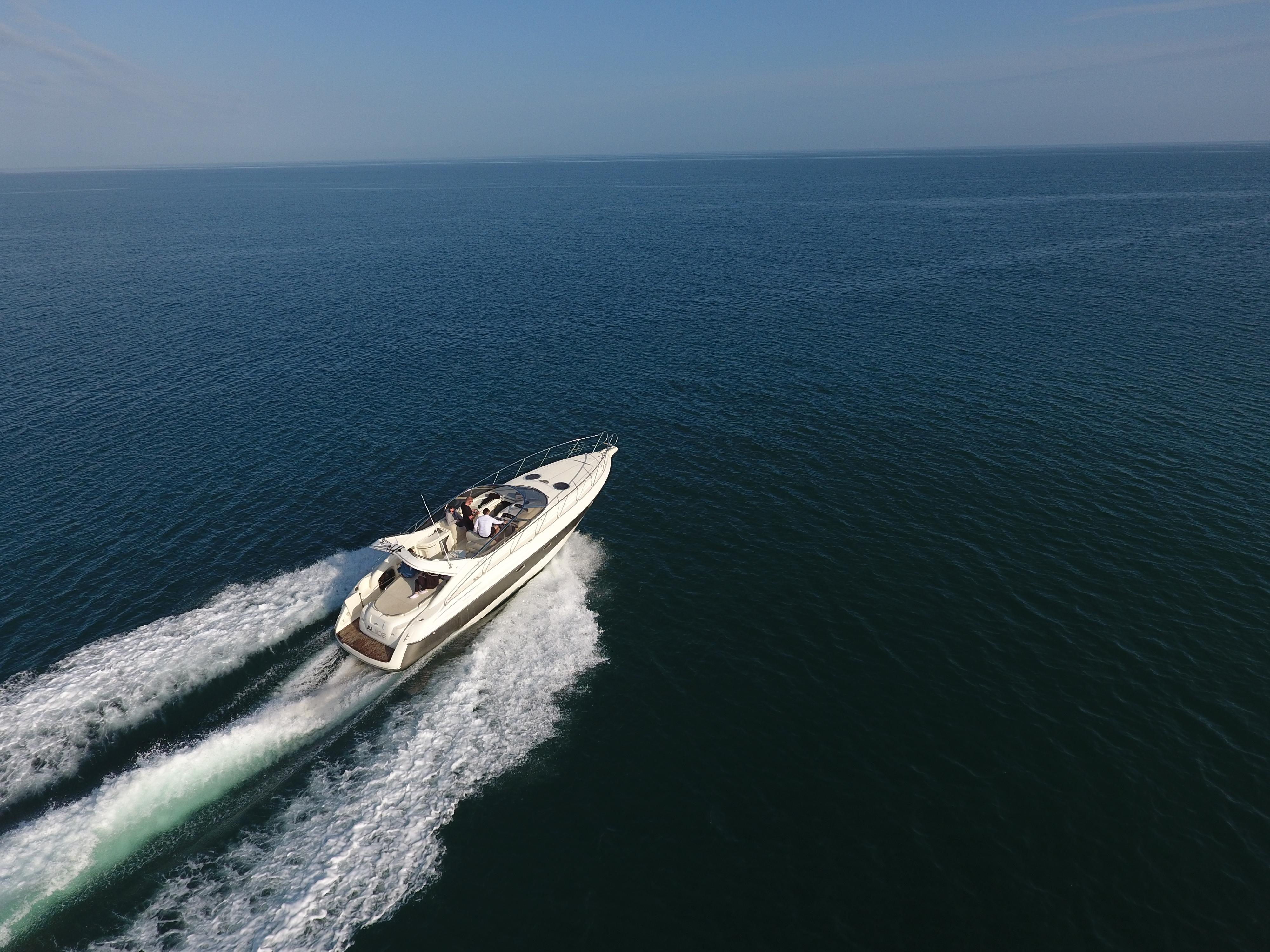 2001 Cranchi 39 Endurance