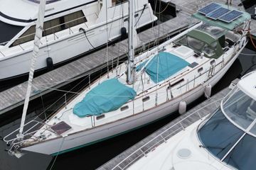 1985 Passport 47
