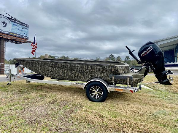 2023 Thor Lake Hammer