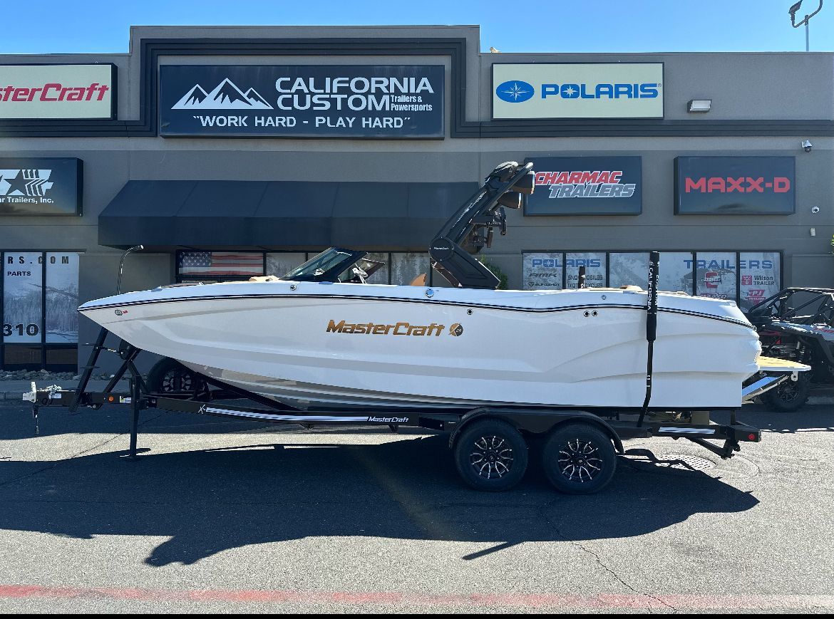 2025 MasterCraft X24