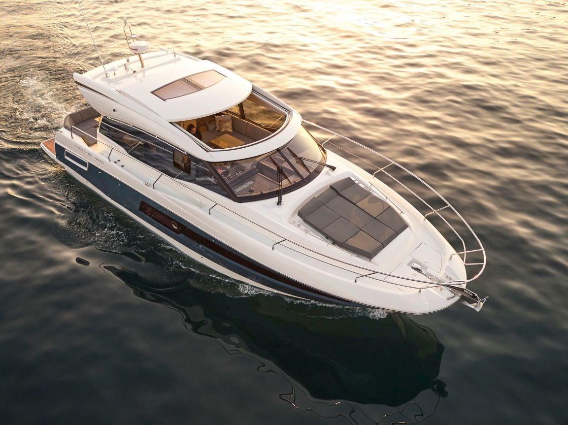 2021 Prestige 460 S