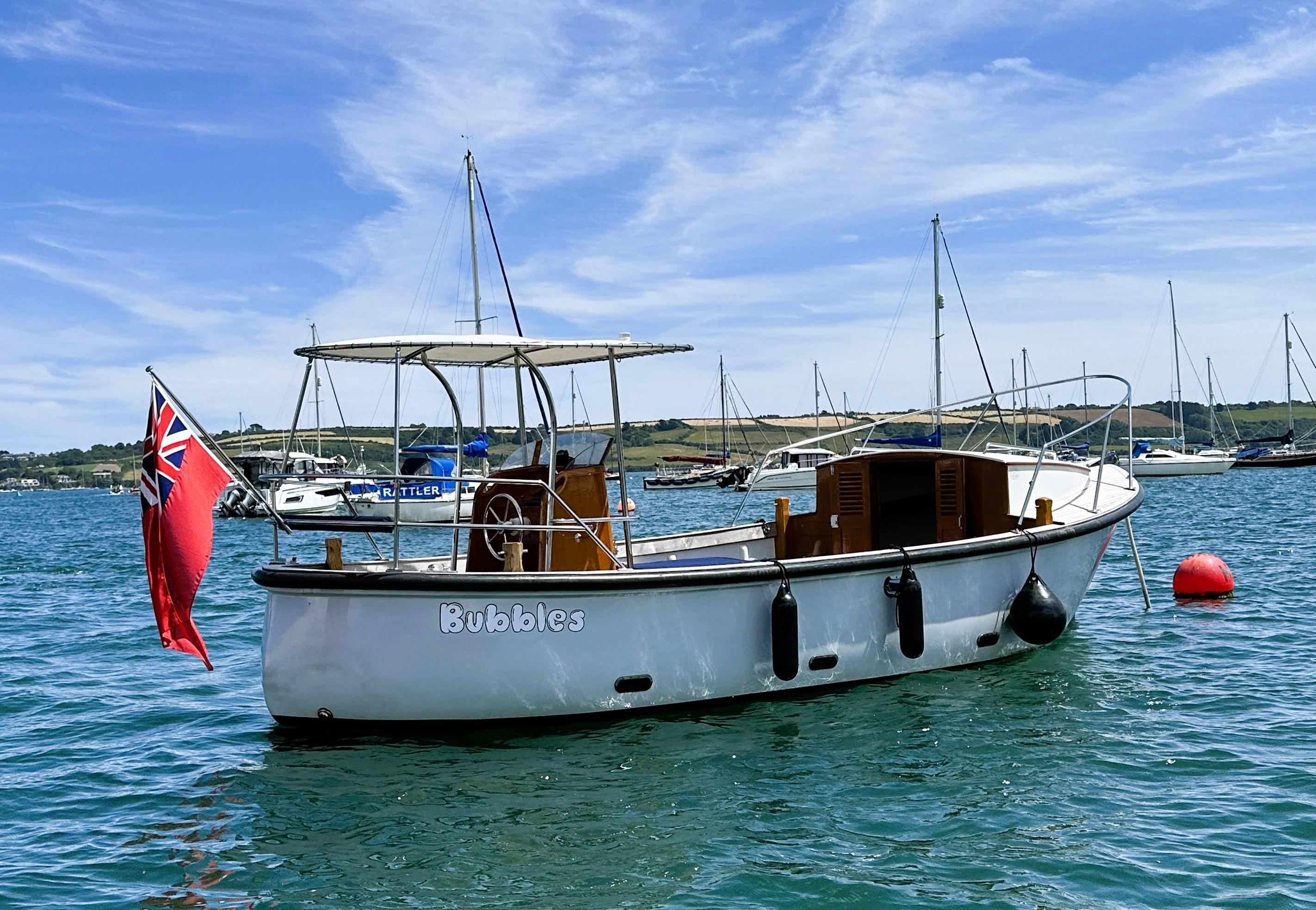 1985 Island Plastics Tusker 27