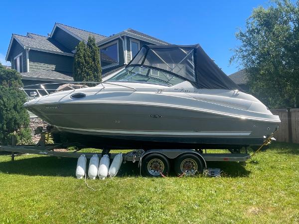 2006 Sea Ray 240 Sundancer