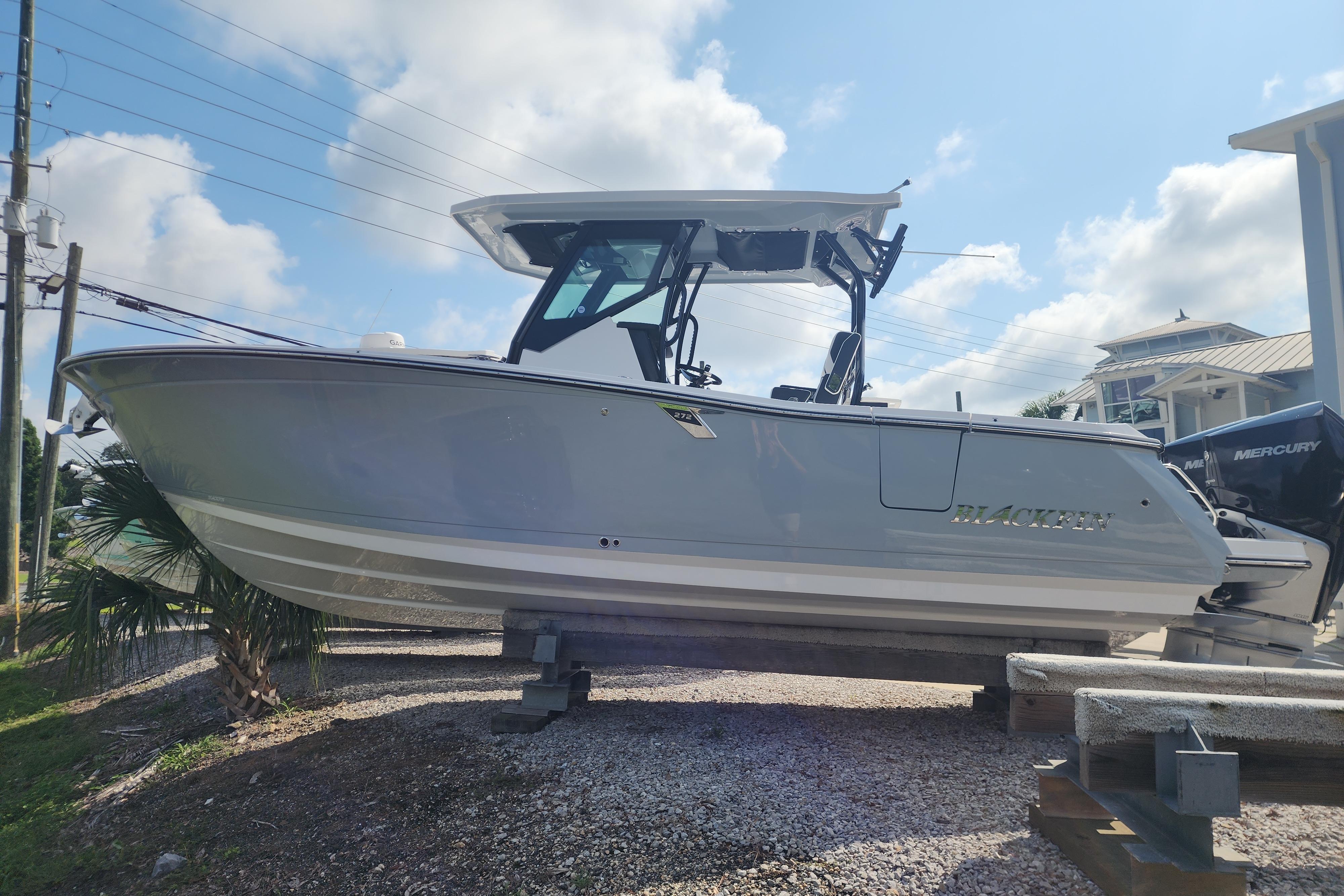 2026 Blackfin 272 CC