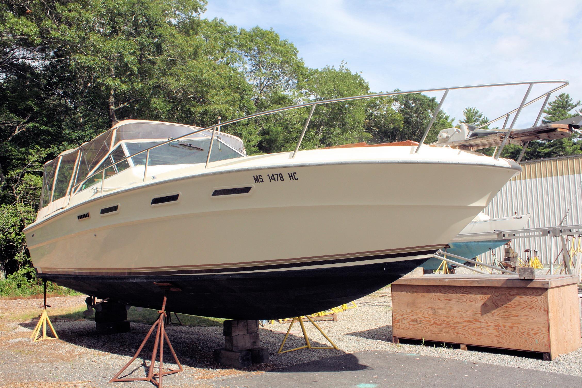 1980 Sea Ray 300 Weekender