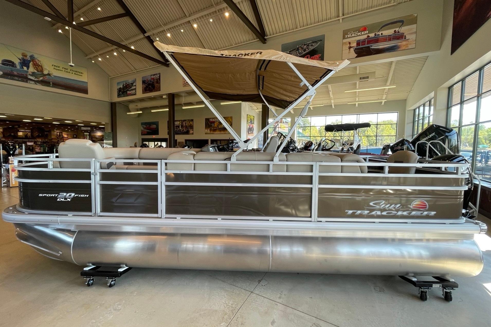 2025 Sun Tracker SportFish 20 DLX