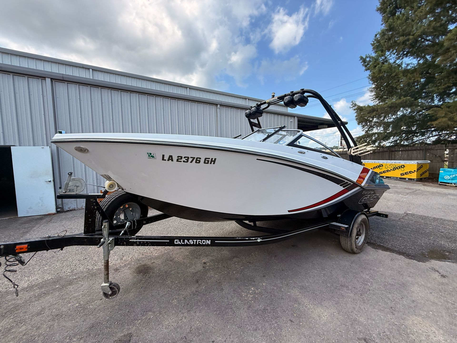 2016 Glastron GTS 207