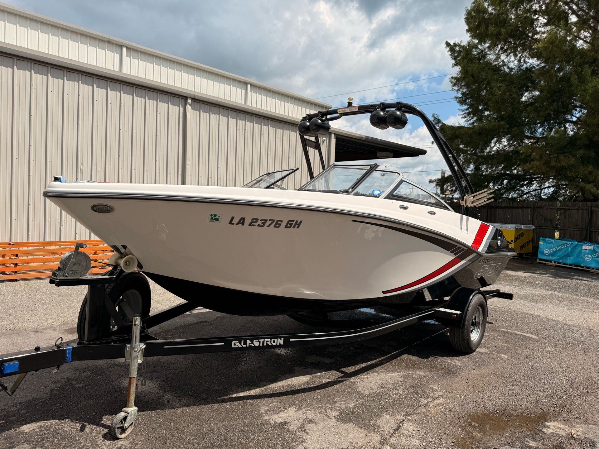 2016 Glastron GTS 207