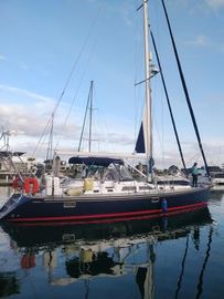 2001 Hylas 46