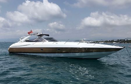 2016 Sunseeker 69 Manhattan Yacht For Sale Over Time Si Yachts