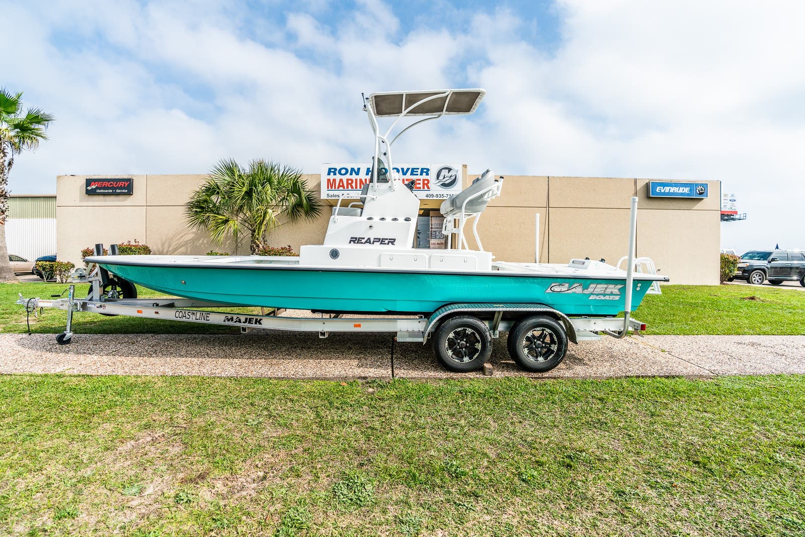 Majek 24 Reaper boats for sale