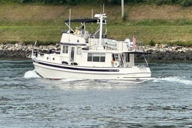 2015 Nordic Tug 39 Flybridge