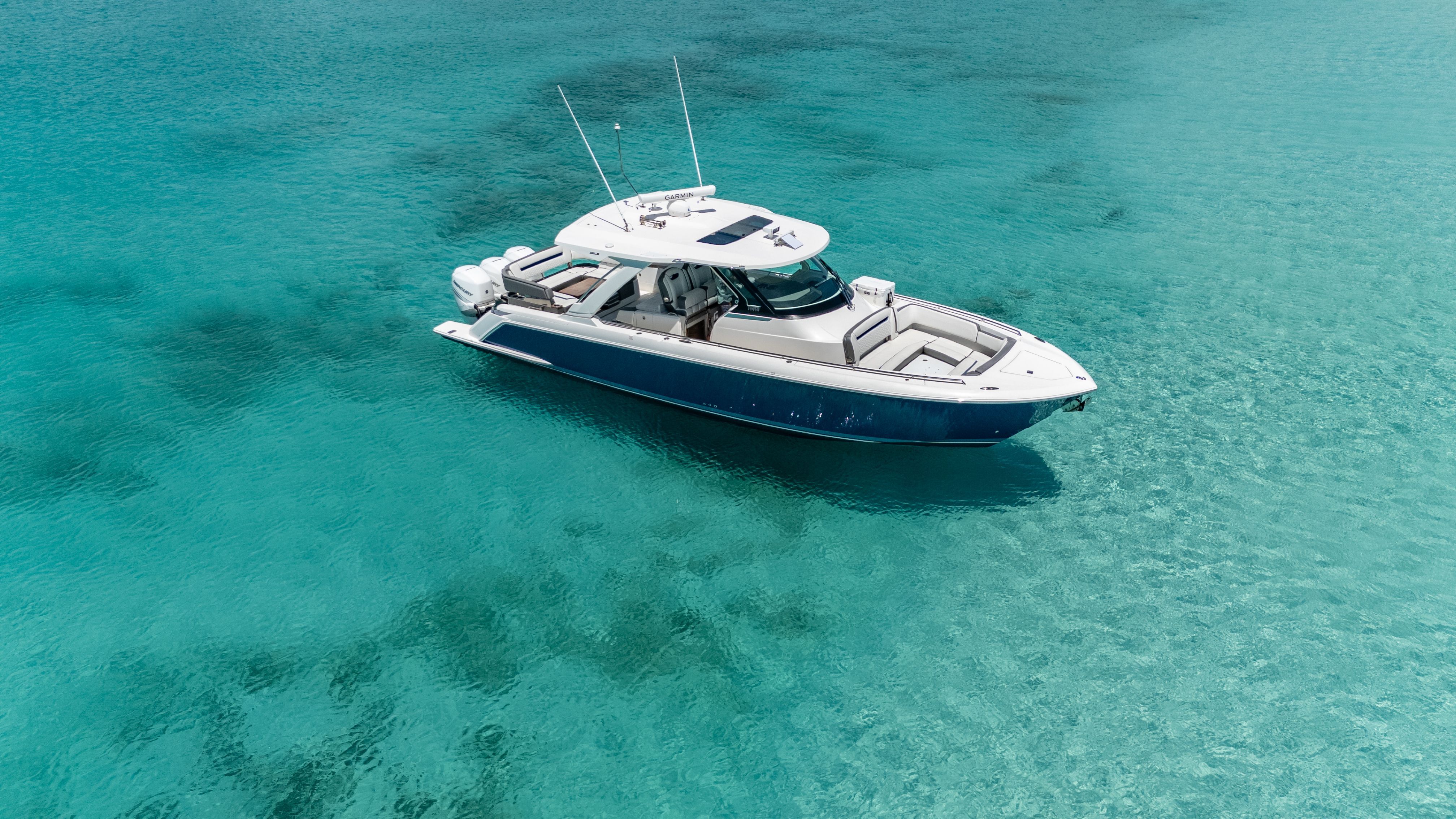 2022 Tiara Yachts 38 LS