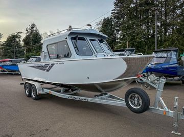 2025 Hewescraft 240 Ocean Pro HT