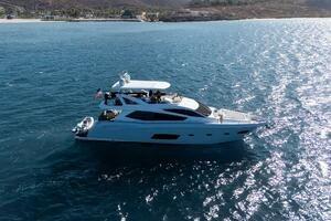 2015 Sunseeker 75 Yacht