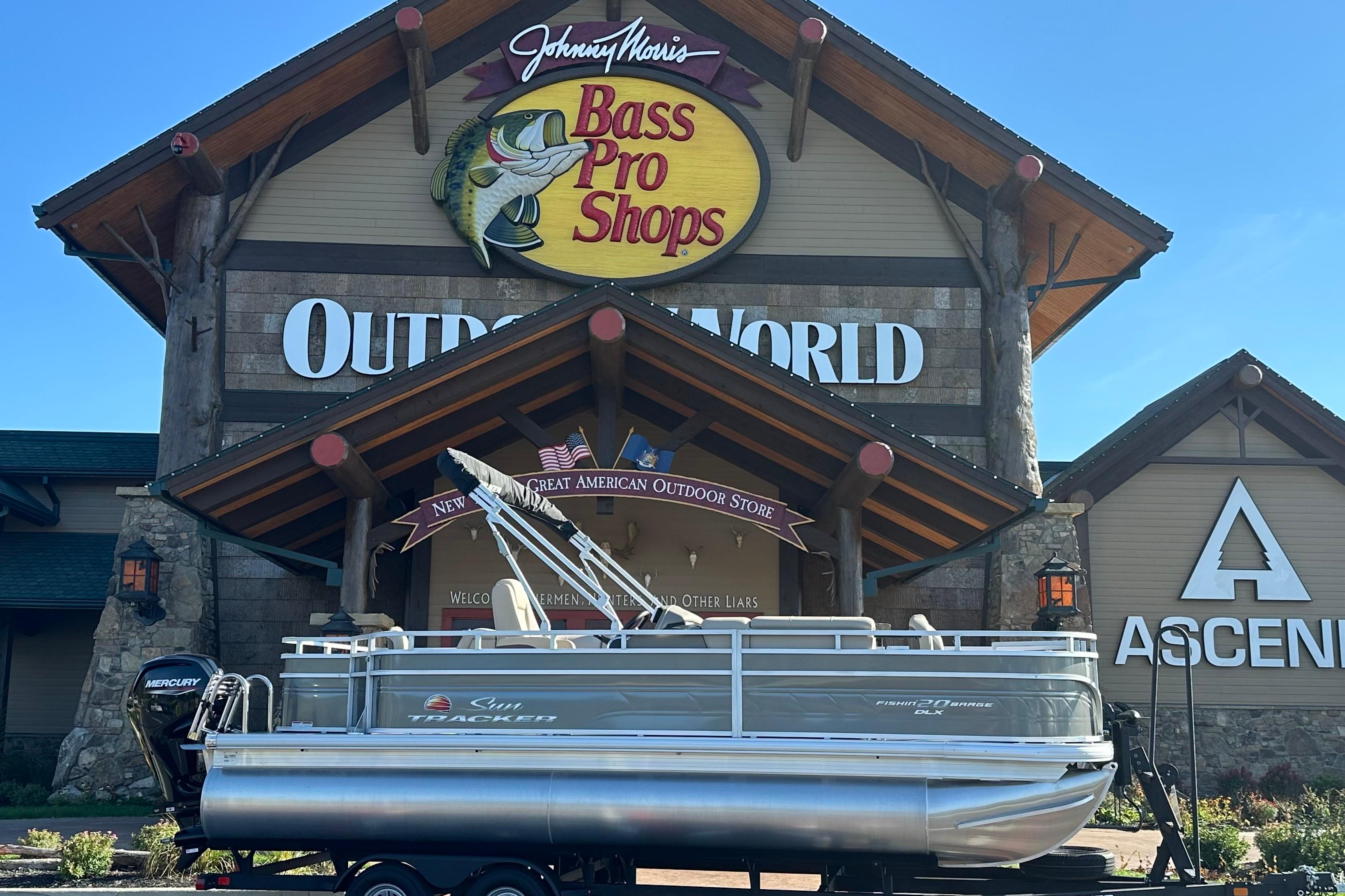 2025 Sun Tracker Party Barge 20 DLX
