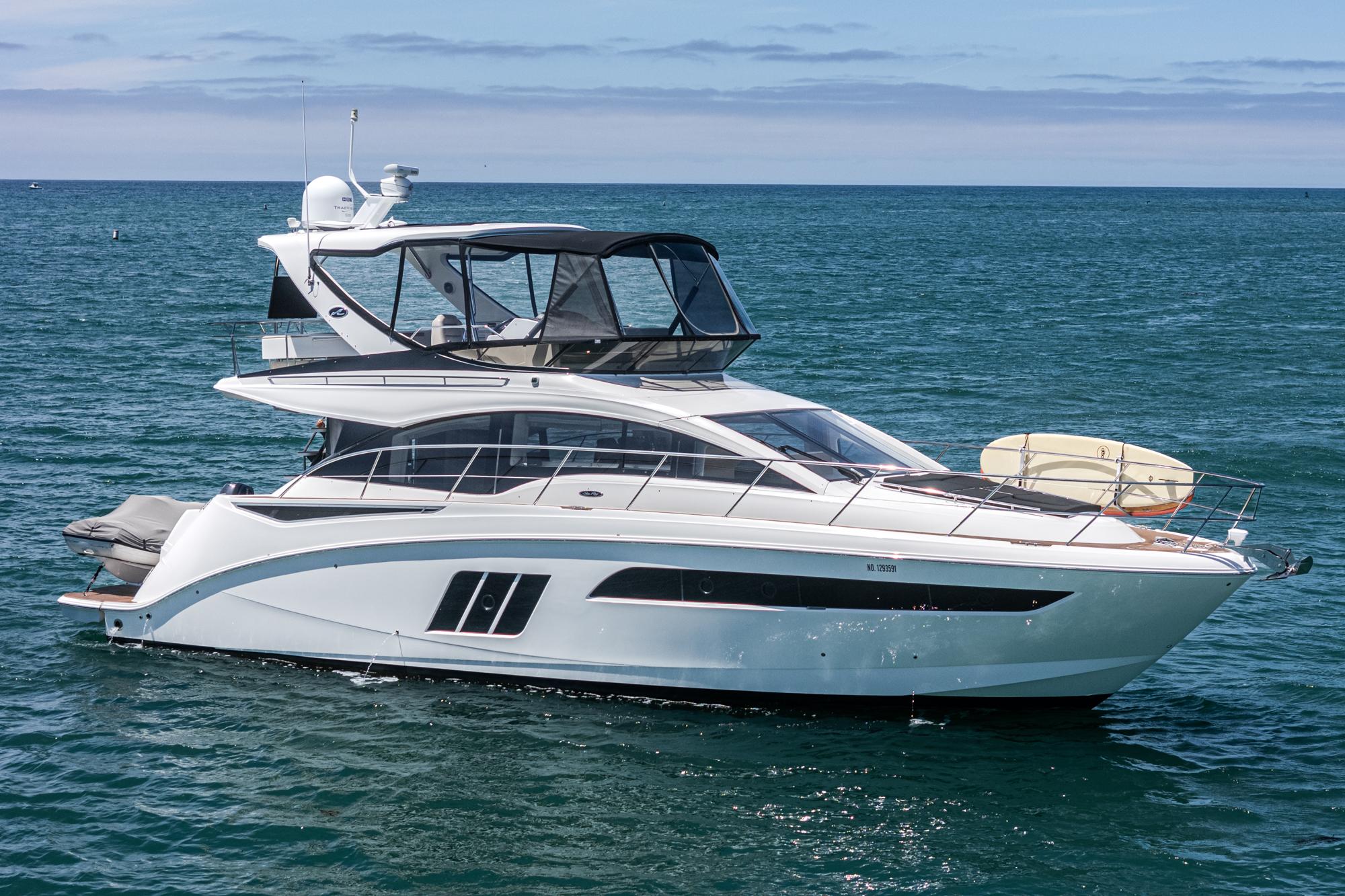 Sea Ray Fly 510 2018 Sea Ray Fly 510 yacht cruising on open water.