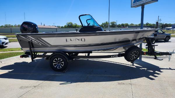 2025 Lund 1775 Impact XS Sport