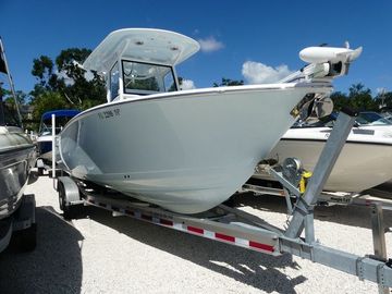 2020 Sportsman Open 252 Center Console