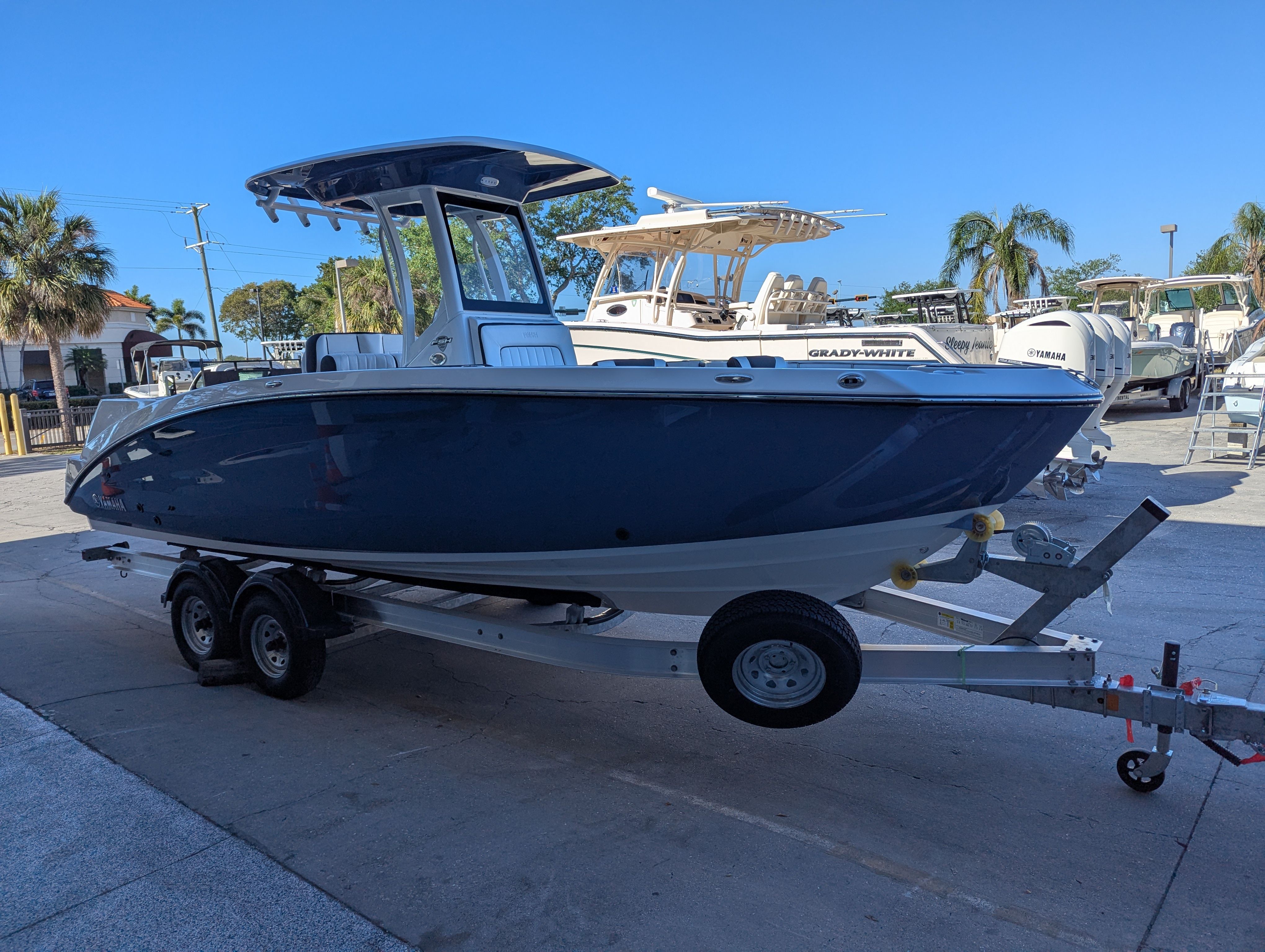 2025 Yamaha Boats 252 FSH Sport