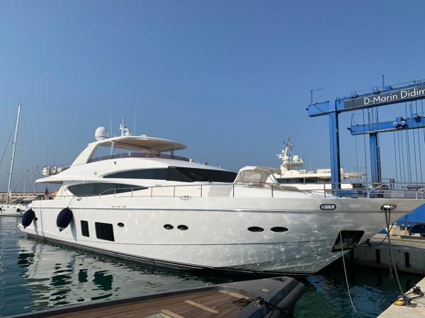 2012 Princess 98 MY
