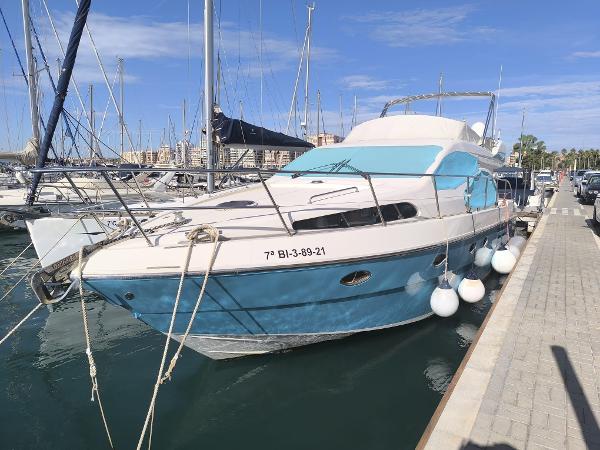 Azimut 46E