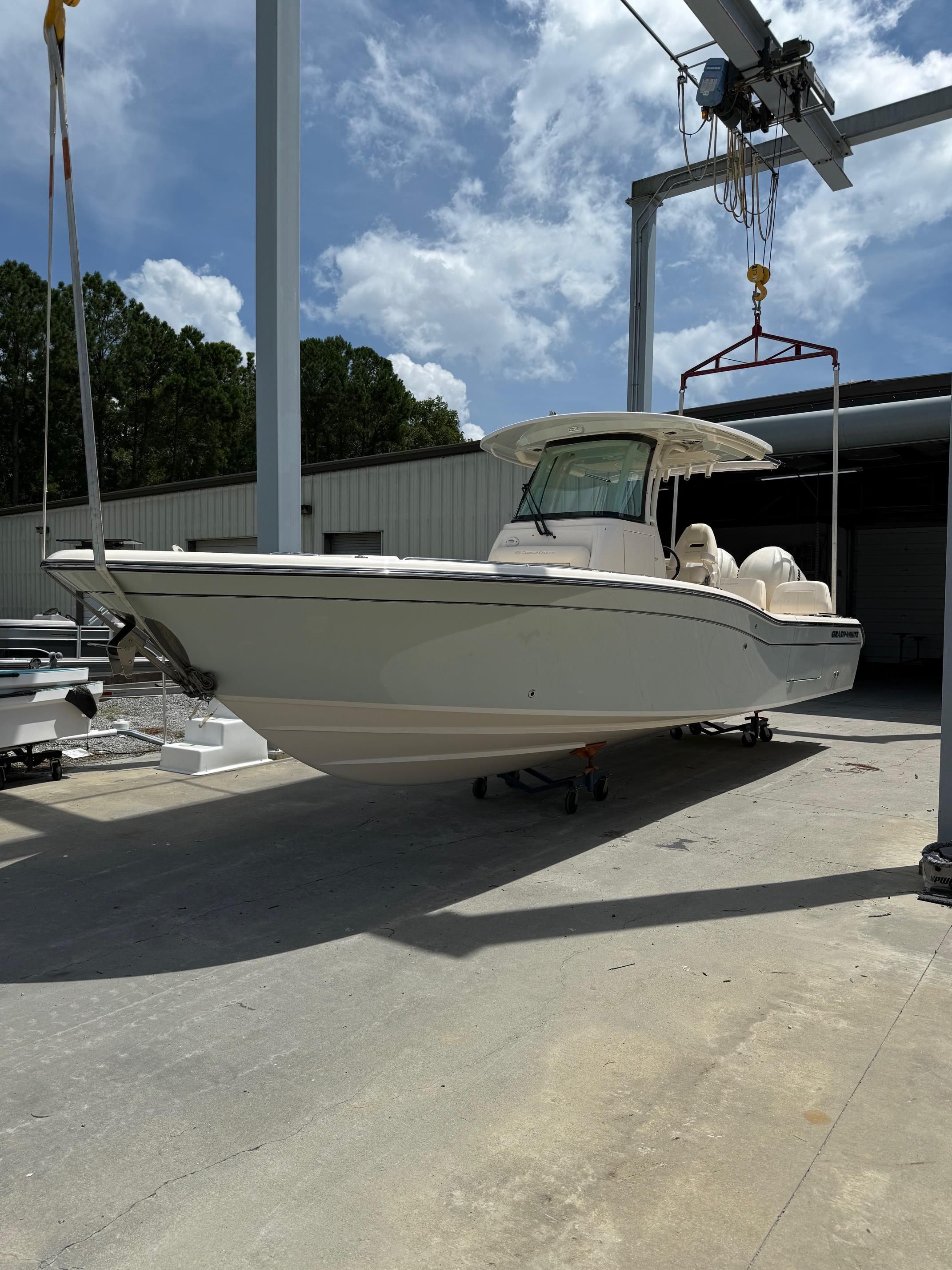 Grady-White 281 Coastal Explorer