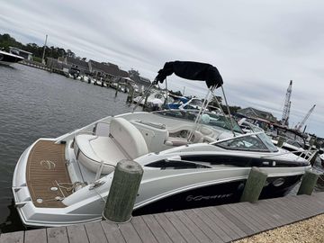 2018 Crownline 264 CR