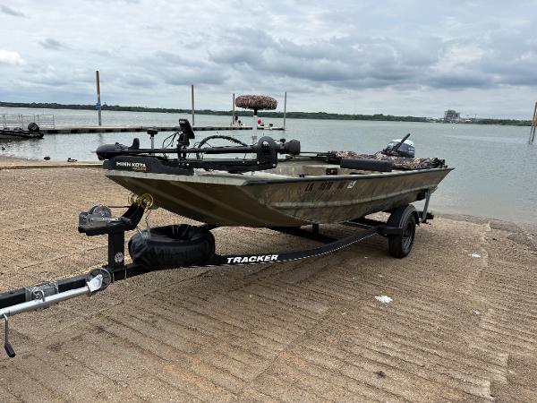 2017 Tracker Grizzly 1654 MVX Sportsman