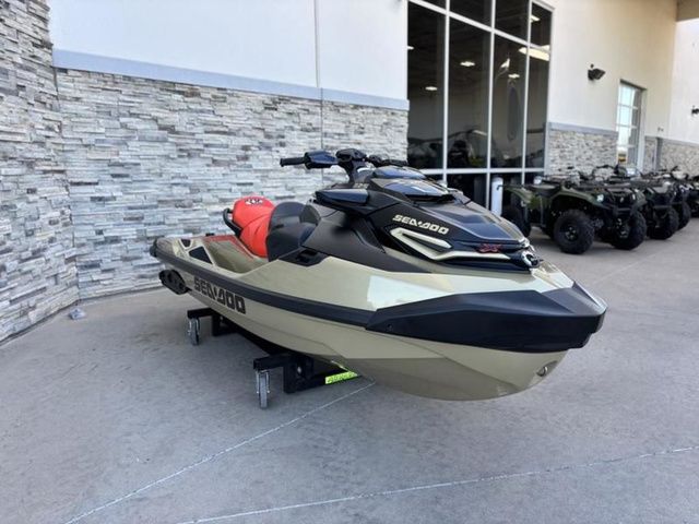 2025 Sea-Doo RXT-X