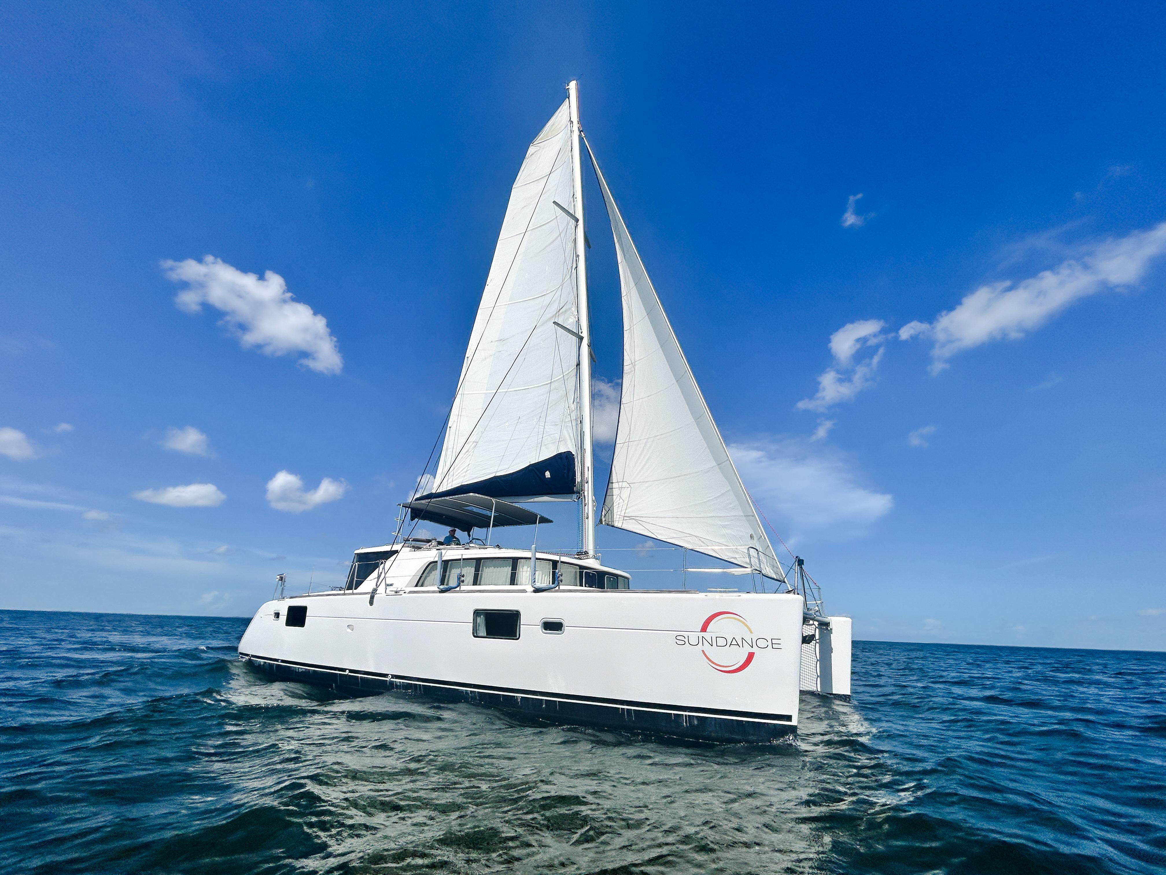 2004 Lagoon 440