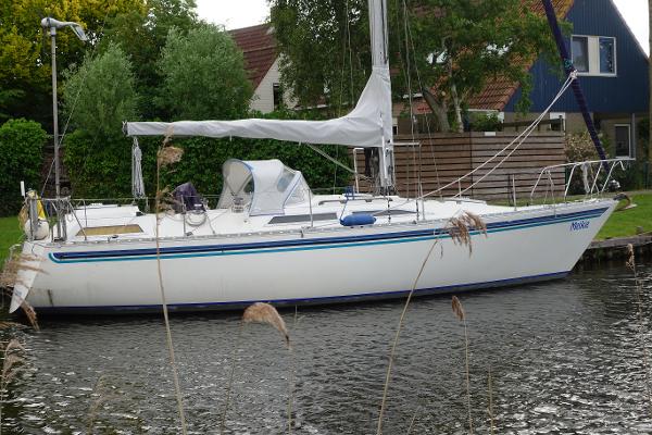 1984 Moody 34