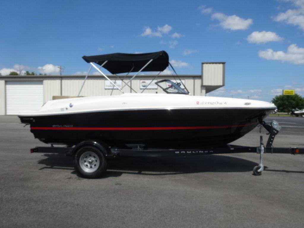 2022 Bayliner VR4