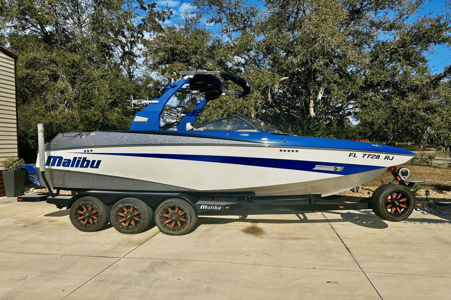 2017 Malibu M235