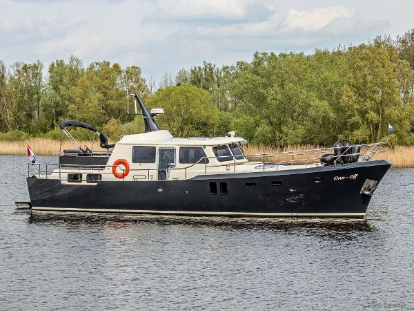 Cosmo Explorer Nieland 50