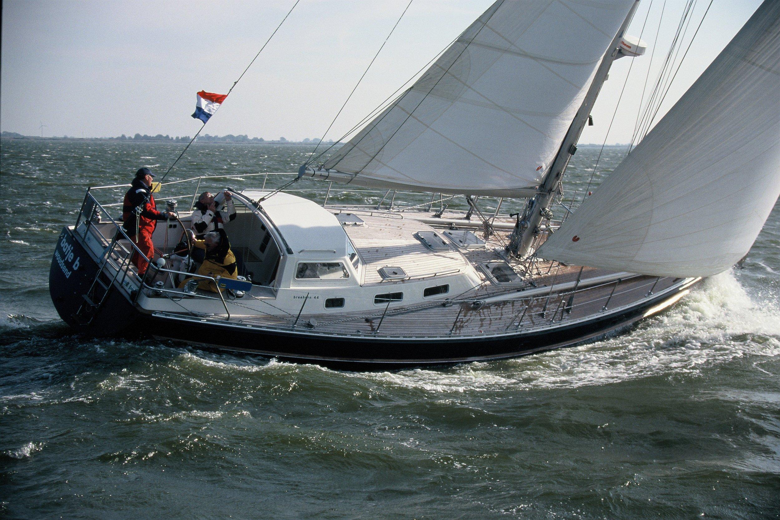 2025 Breehorn 44