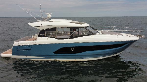 2024 Prestige 420S