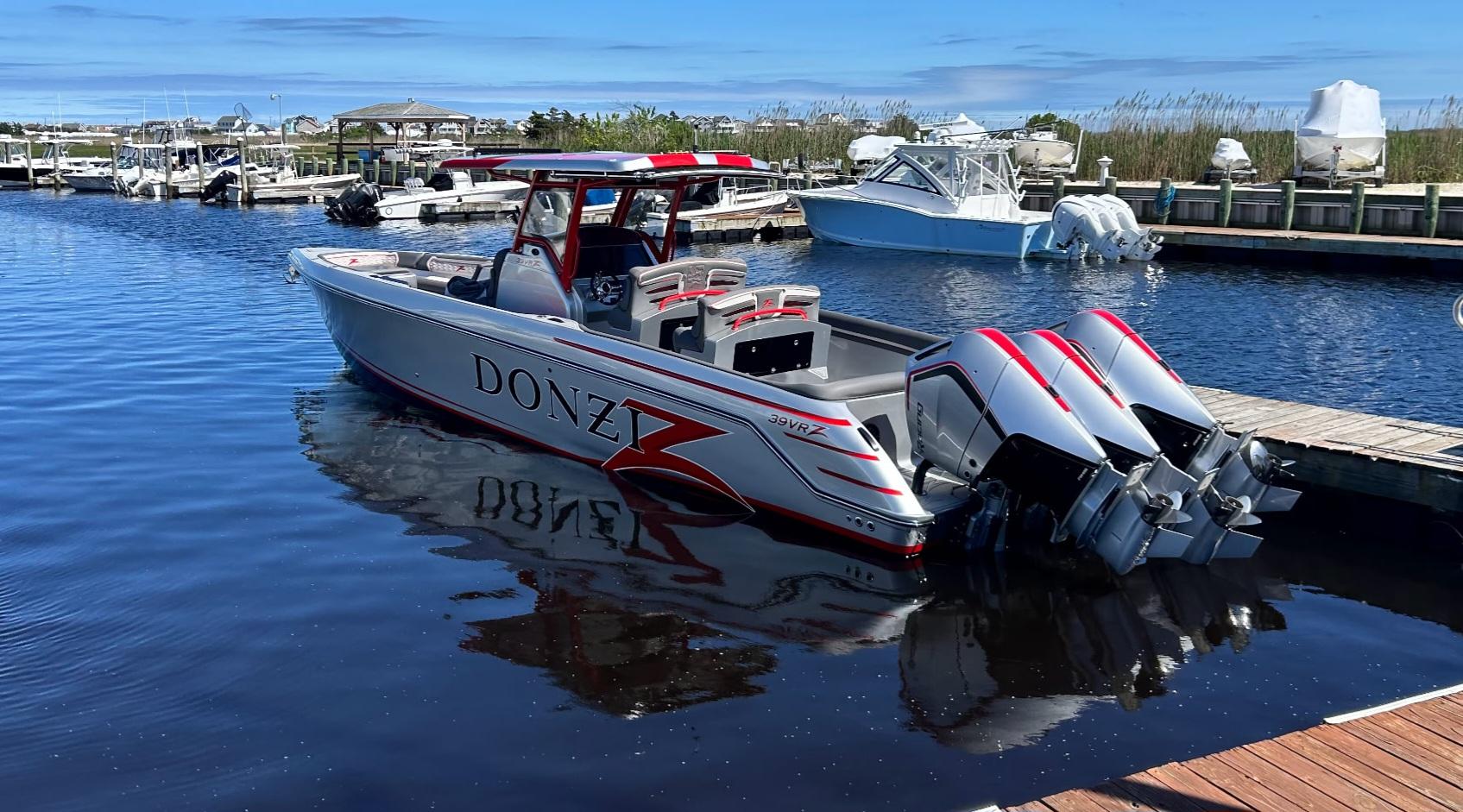 2024 Donzi 39 VRZ