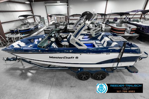 2023 MasterCraft X24
