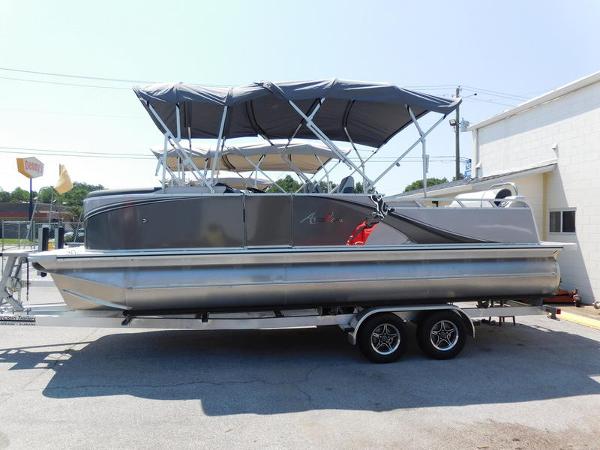 2023 Avalon 2385 LSZ VRL